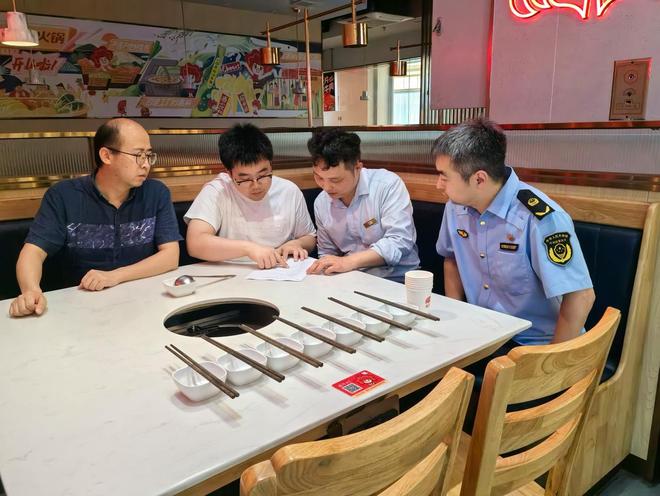 贯彻四中全会精神一线万平方米商业体蝶变：方松街道这样让商圈“活”起来(图9)