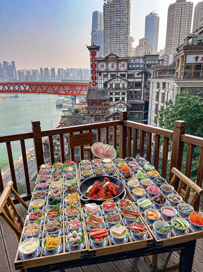 重庆得信任的导游：四日游路线长江游轮+山城步道家庭游优选(图3)